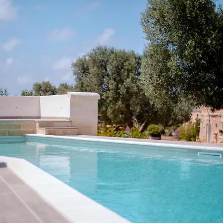 Trulli Dell'angelo * Specchiolla