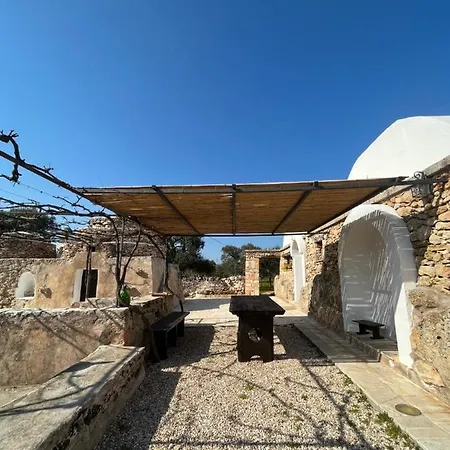 Trulli Dell'angelo * Specchiolla