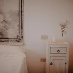 Trulli Dell'angelo * Specchiolla