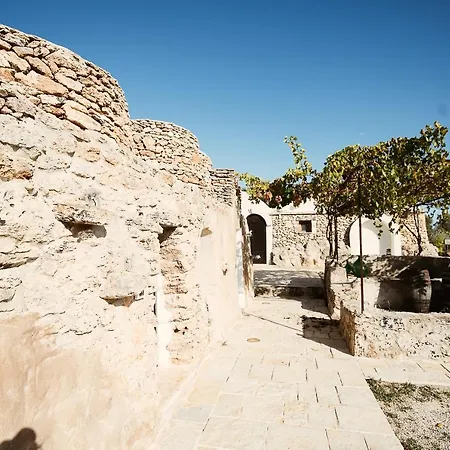 Feriehus Trulli Dell'angelo Specchiolla